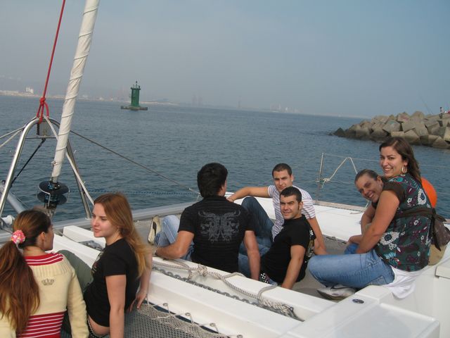 Asturias joven emprenda Navegación catamarán
