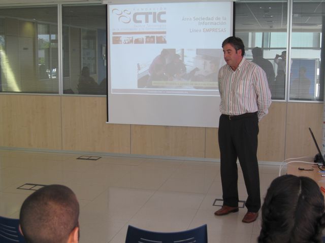 Clinic Joven emprenda CTIC