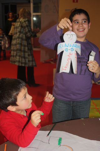 Asturias joven emprenda Mercaplana Navidad 2010