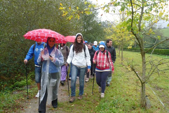 Asturias joven emprenda Ruta del Camín Encantáu