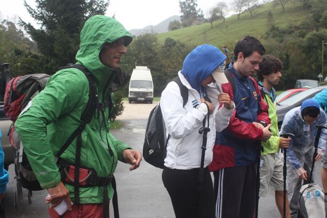 Asturias joven emprenda Ruta del Camín Encantáu