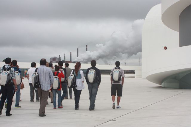 Asturias joven emprenda Niemeyer