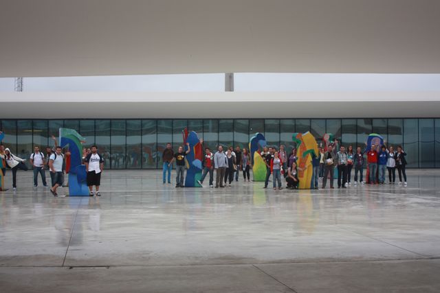 Asturias joven emprenda Niemeyer