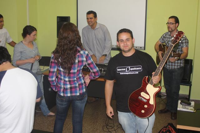 Asturias joven emprenda Medios de comunicación y Cámara de Avilés