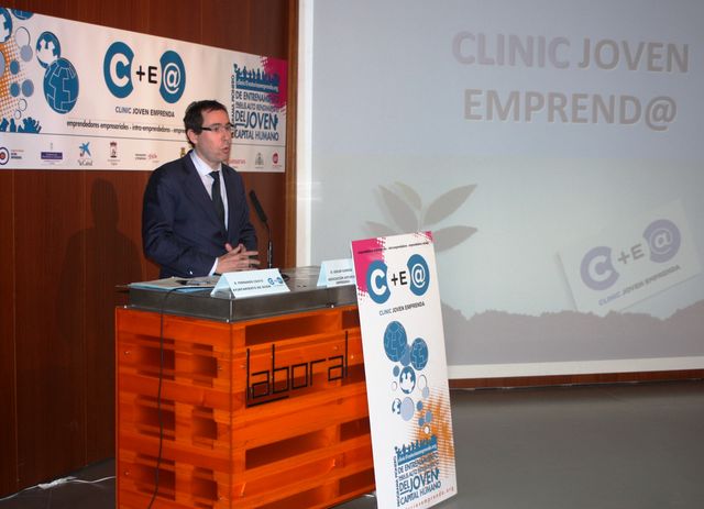 Asturias joven emprenda Presentación CLINIC en Gijón