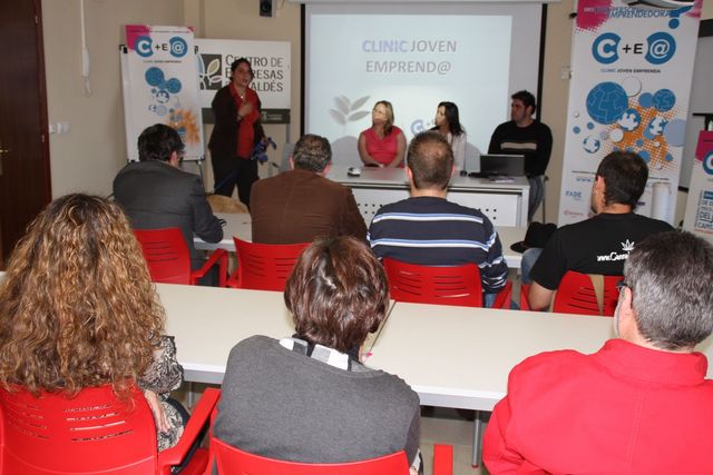 Asturias joven emprenda Presentación CLINIC en Luarca