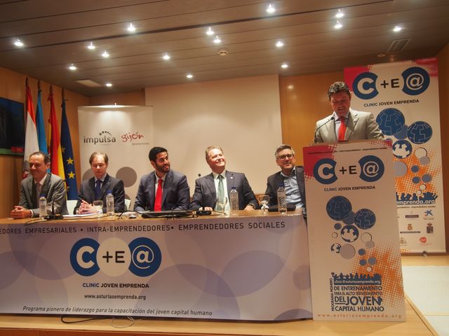 Asturias joven emprenda Acto Oficial