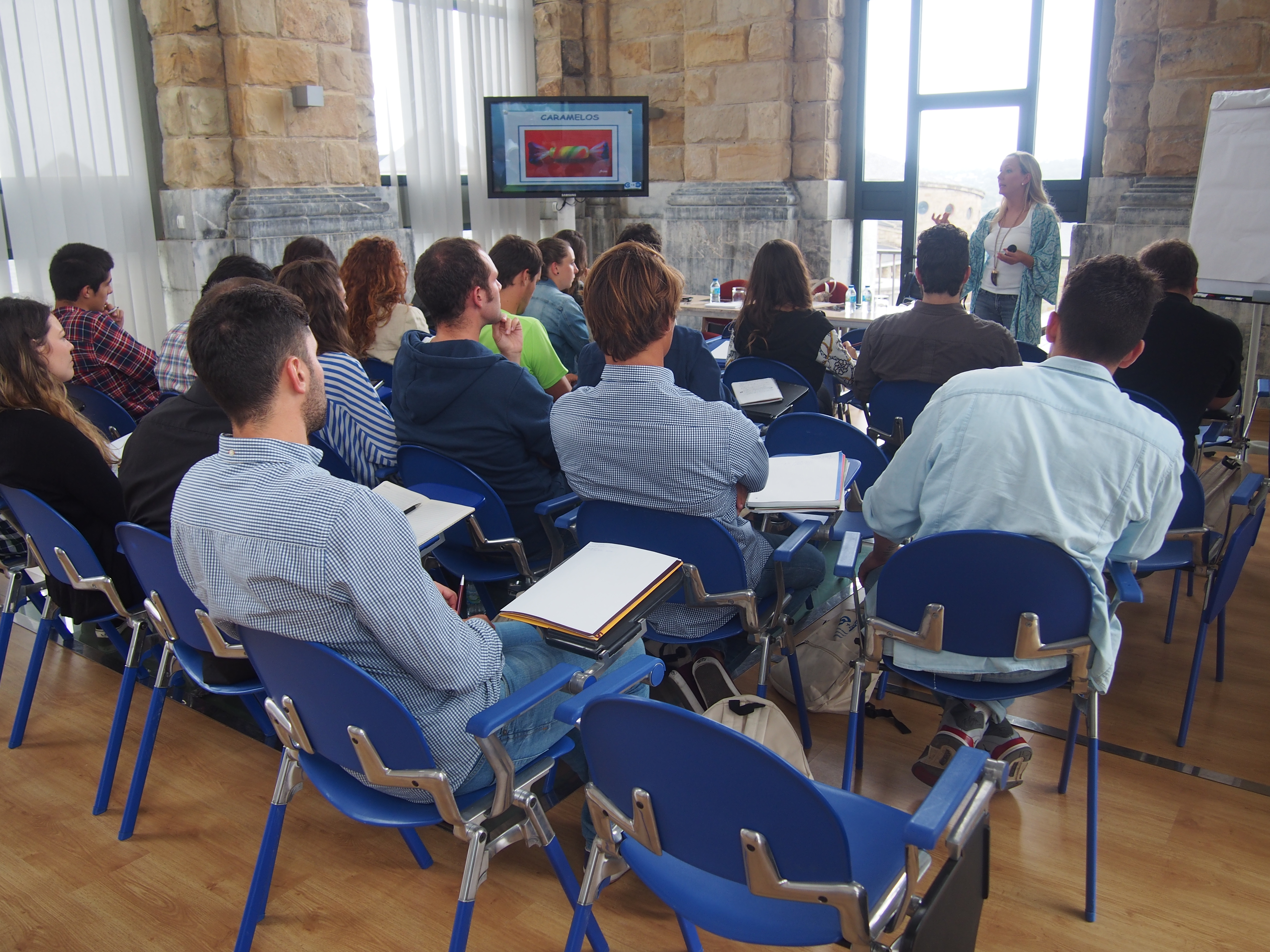 Asturias joven emprenda Taller Gestión Voz