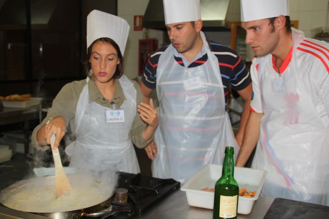 Clinic Joven emprenda Taller Cocina