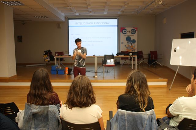Asturias joven emprenda Sesión IE