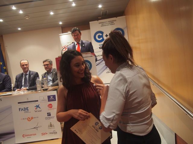 Asturias joven emprenda Entrega diplomas