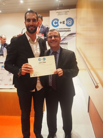 Asturias joven emprenda Entrega diplomas