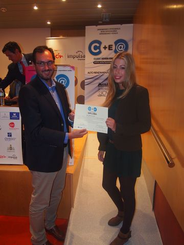 Asturias joven emprenda Entrega diplomas