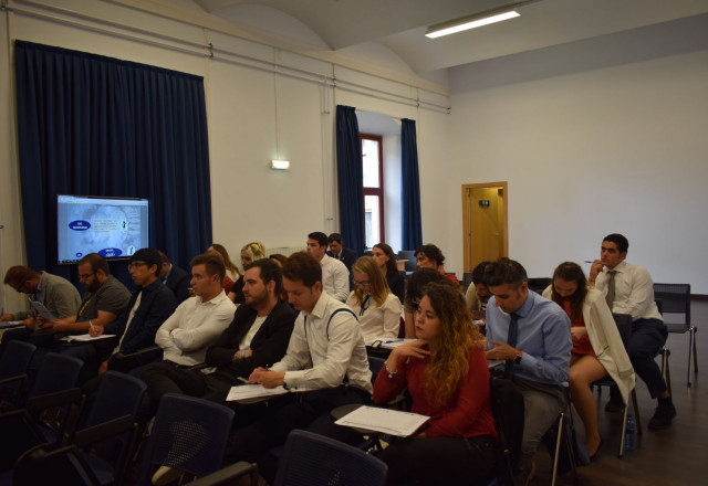 Asturias joven emprenda Ponencia Neoalgae