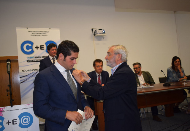 Asturias joven emprenda Diplomas