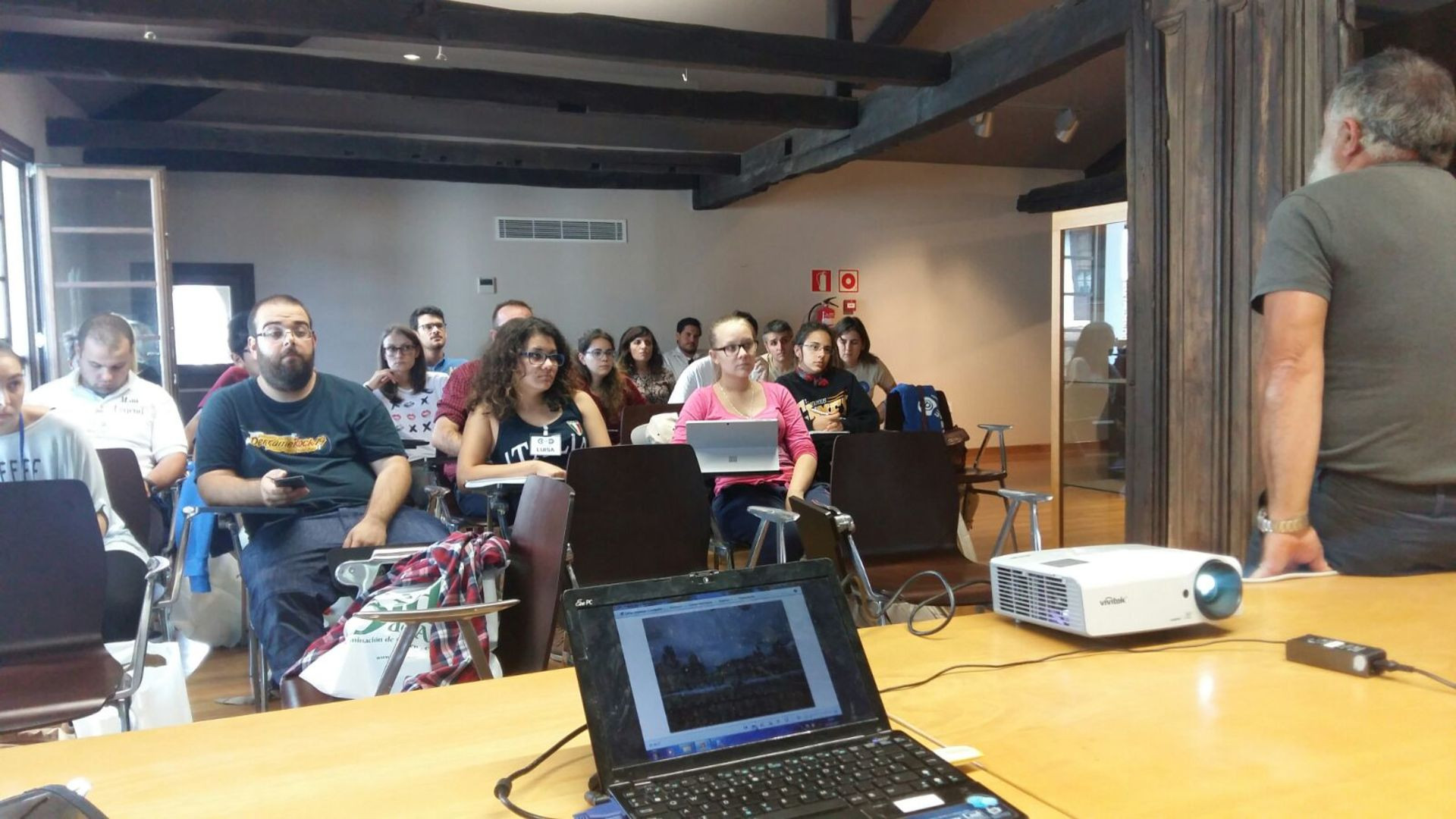 Asturias joven emprenda Encuentro emprendedores