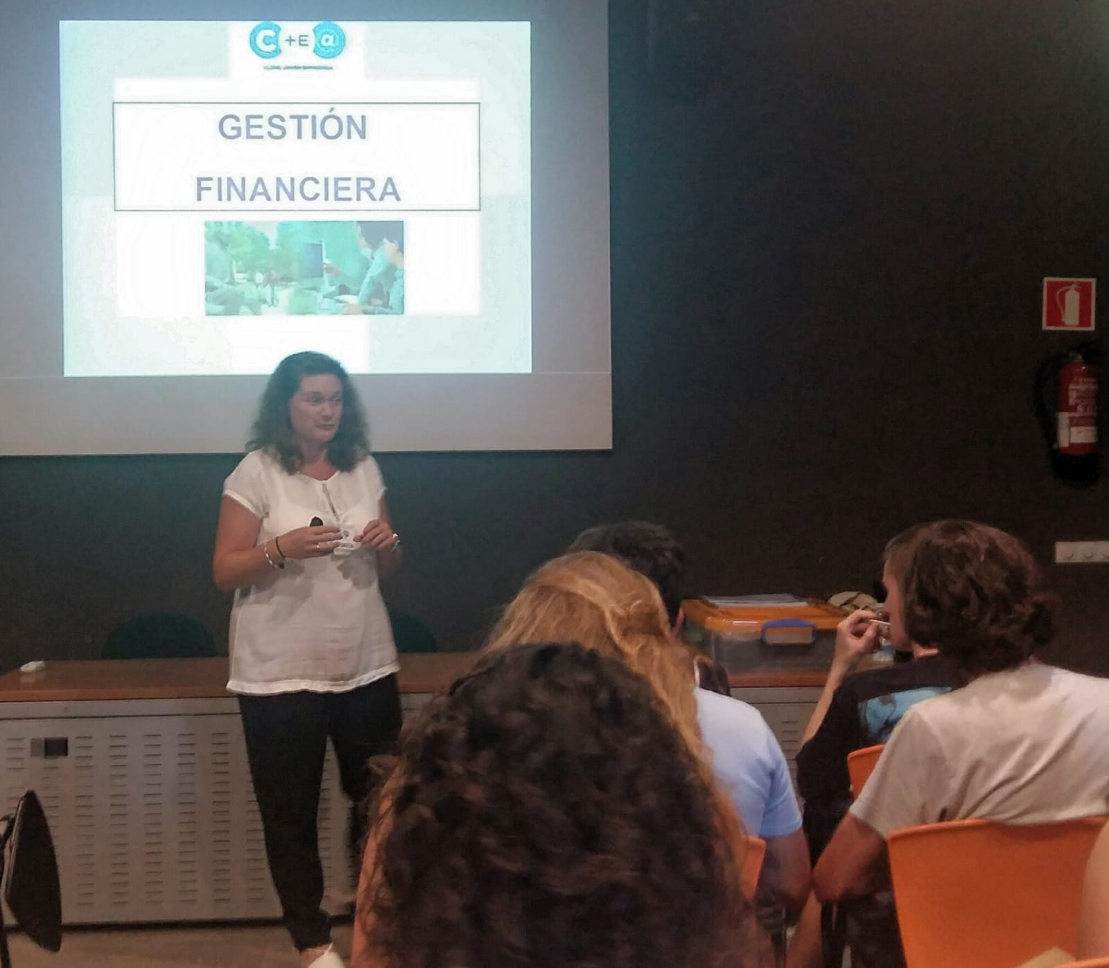 Asturias joven emprenda Finanzas Carmen