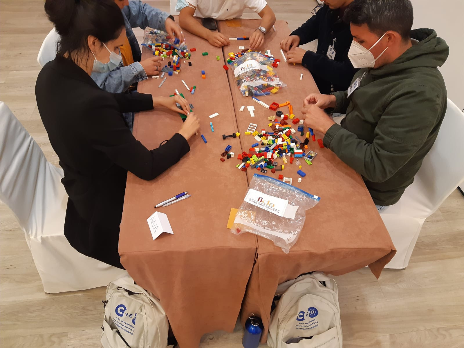 Asturias joven emprenda Taller Lego