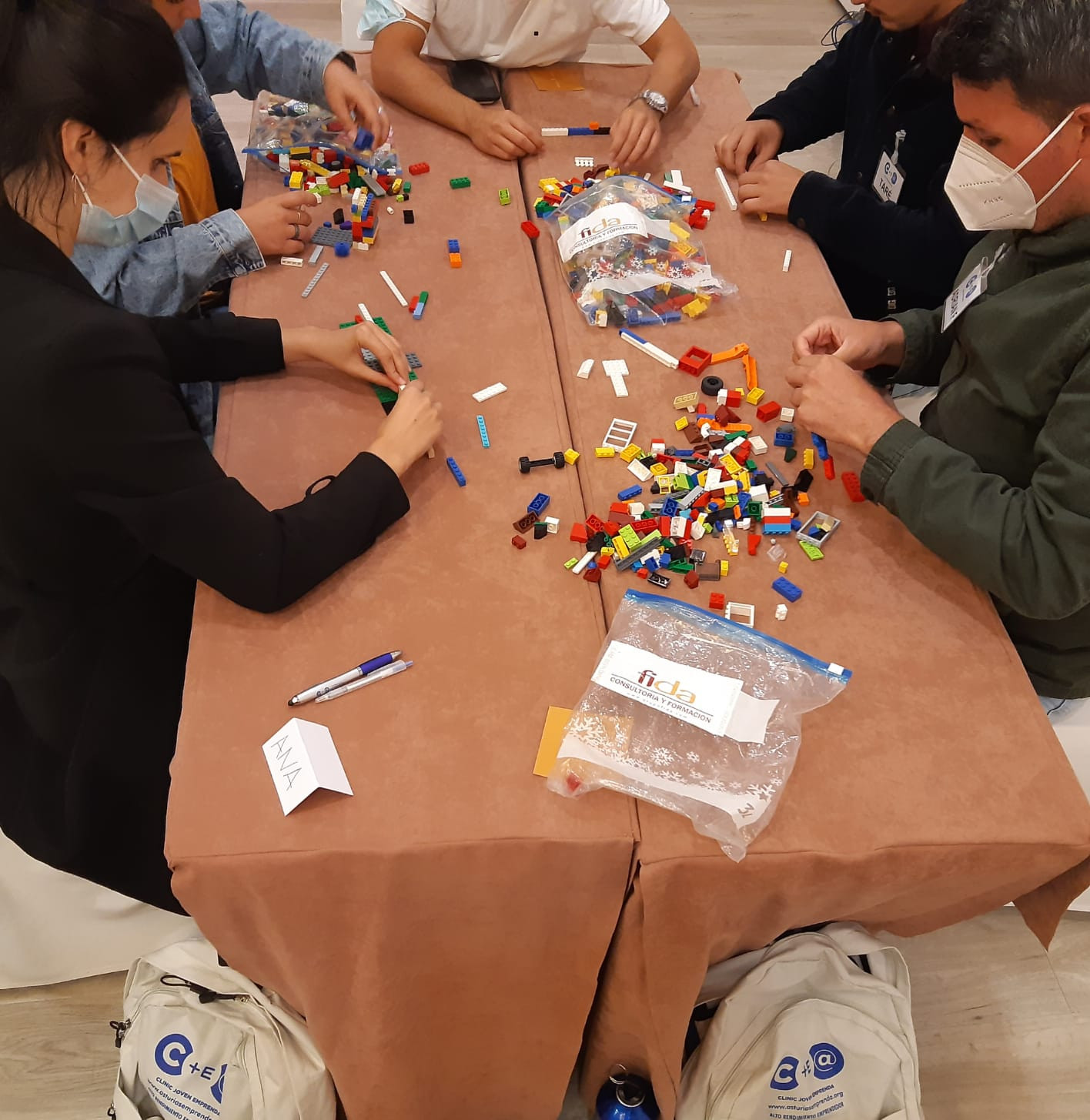 Asturias joven emprenda Taller Lego