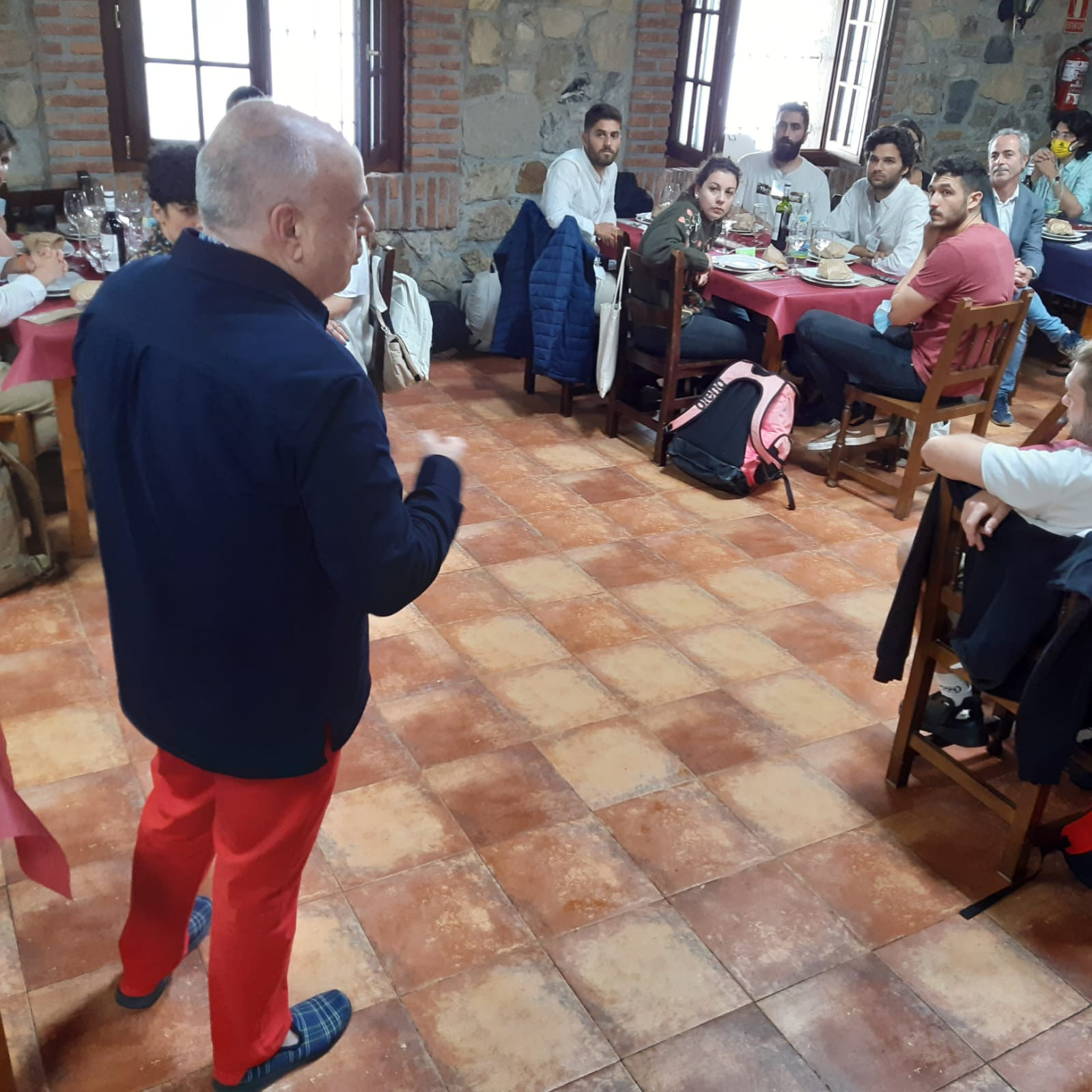 Asturias joven emprenda Comida Casa Alvarín