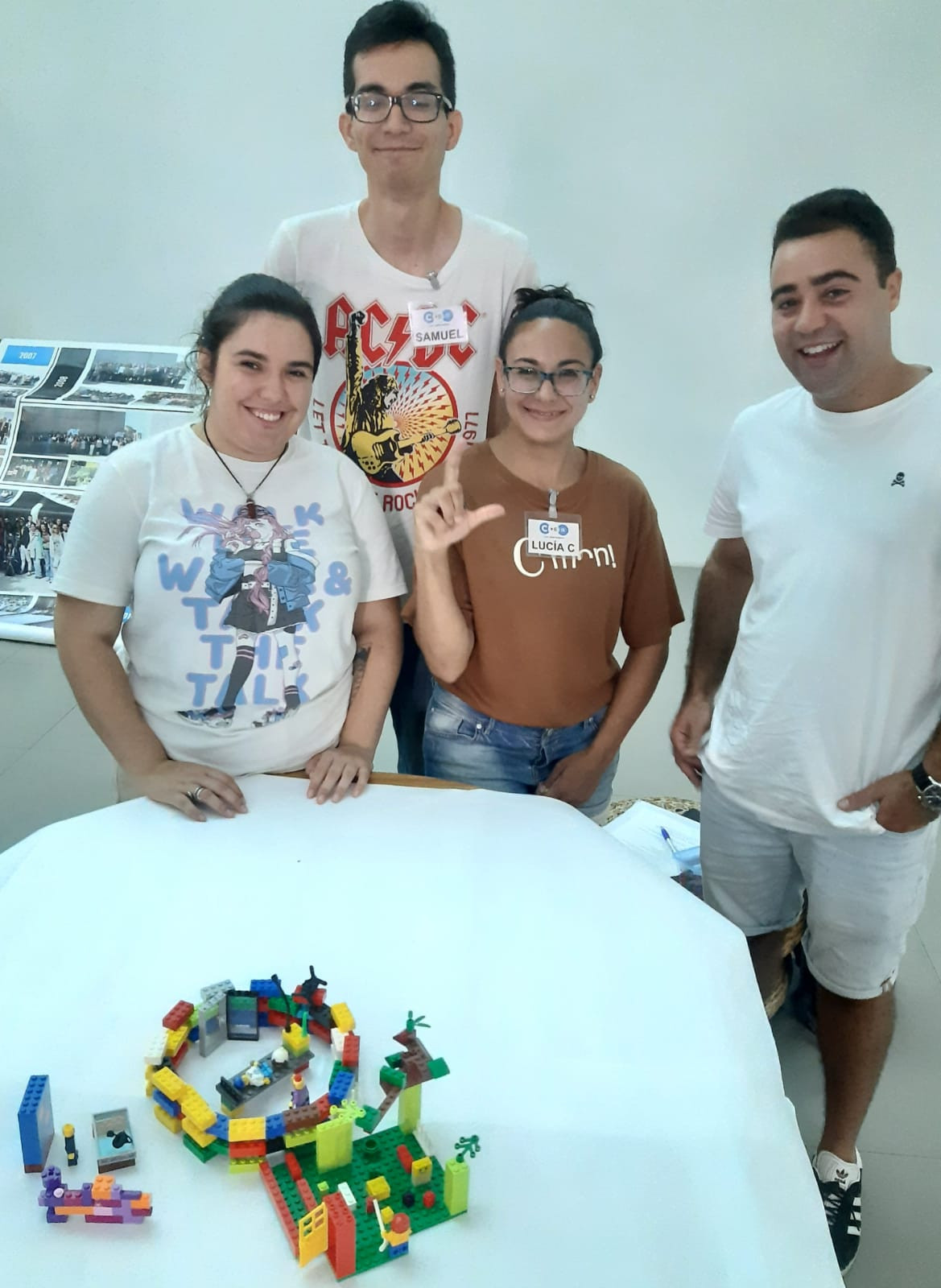 Asturias joven emprenda Taller Lego