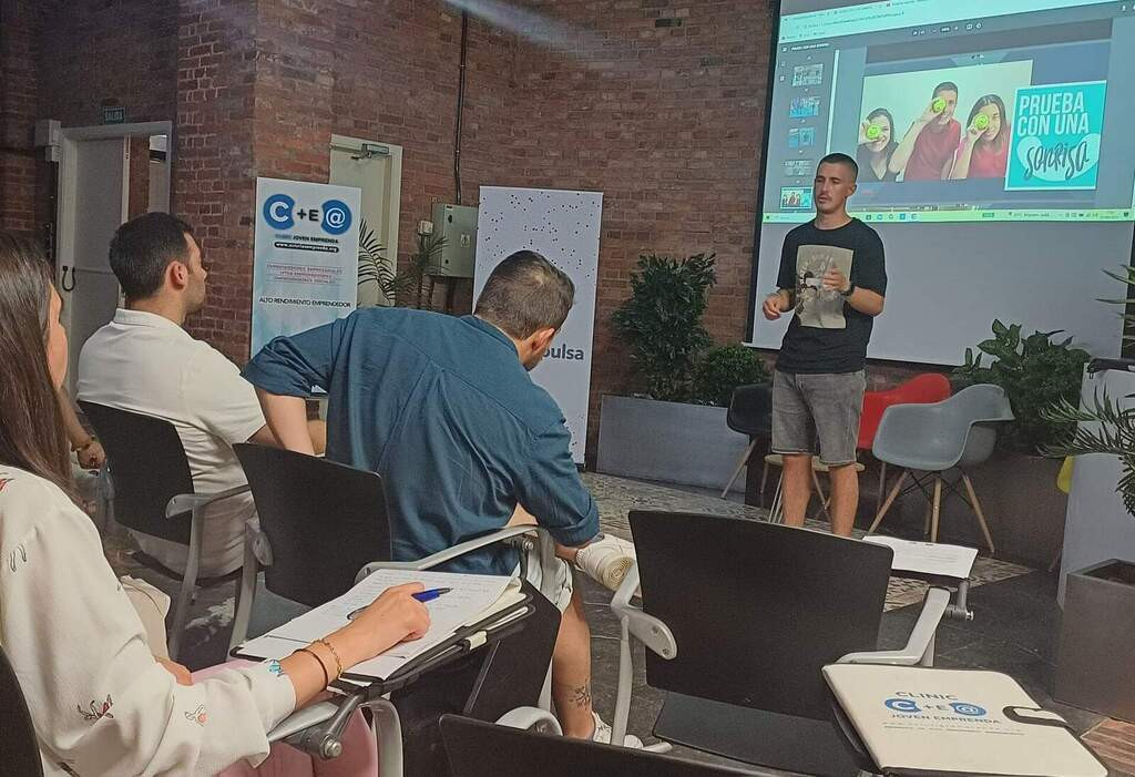 Asturias joven emprenda Prueba con Sonrisa