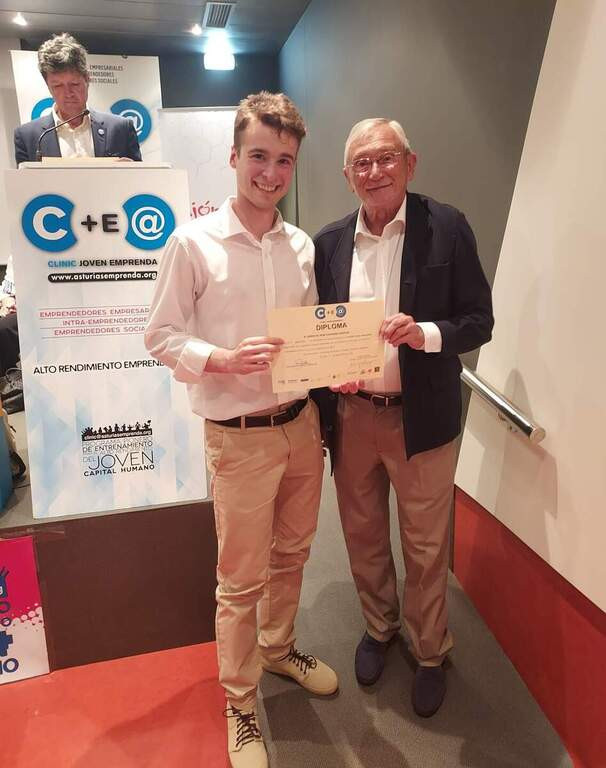 Asturias joven emprenda Diplomas