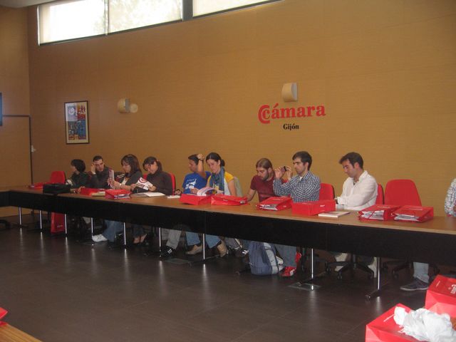 Asturias joven emprenda Cámara Comercio Gijón
